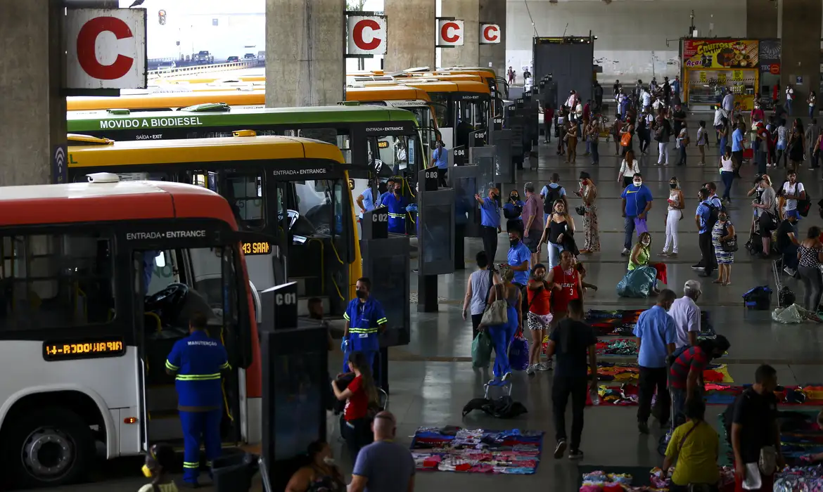 Tarifa Zero no transporte público- estudo estima injeção de R$ 60 bi na economia